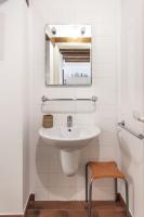 A bathroom at Salomone Apartments II by Wonderful Italy