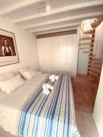 Posteľ alebo postele v izbe v ubytovaní Villa Viento of Mykonos