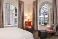 Hyatt Centric Downtown Minneapolisにあるベッド