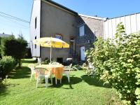 Zahrada ubytování Holiday home near the forest in Bovigny