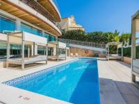 The swimming pool at or close to Belvilla by OYO Sammy
