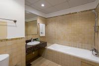 Koupelna v ubytování HiGuests - Stylish Apartment in JBR Steps From the Beach