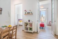 A bed or beds in a room at Apartamentos Alcazaba