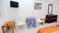 TV a/nebo společenská místnost v ubytování Keti Apartments