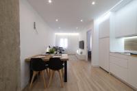 A kitchen or kitchenette at Apartamento Ayuntamiento Av de La Paz
