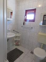 Koupelna v ubytování Apartman Vir Gogo br 6