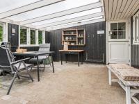 Patio nebo venkovní prostory v ubytování 5 person holiday home in Hemmet-By Traum