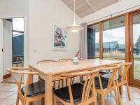 Půdorys ubytování Three-Bedroom Holiday home in Ulfborg 4
