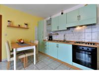 Kuchyňa alebo kuchynka v ubytovaní Apartments Kostelic