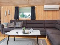 Posezení v ubytování Holiday home Væggerløse LXXI