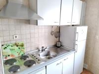 Kuchyňa alebo kuchynka v ubytovaní Apartamentos El Mirador