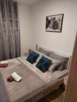 Posteľ alebo postele v izbe v ubytovaní Brand new apartment "Filip"