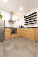 A kitchen or kitchenette at Unamuno by Bilbao Living
