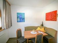 Posezení v ubytování Apartment Hundsbichler-2 by Interhome