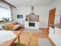 Kuchyňa alebo kuchynka v ubytovaní Apartment Christl by Interhome