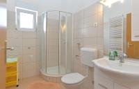 Kúpeľňa v ubytovaní Apartments Jere 719