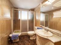 Koupelna v ubytování Villa Macedonia by Interhome