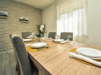 Plán poschodí v ubytovaní Holiday Home Tina & Tino by Interhome