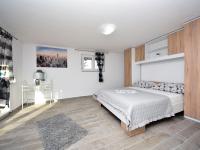 Posteľ alebo postele v izbe v ubytovaní Holiday Home Tina & Tino by Interhome