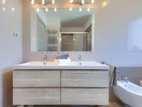 Kúpeľňa v ubytovaní Holiday Home Villa Amaii by Interhome