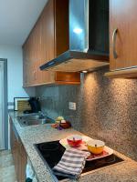 A kitchen or kitchenette at PLATANERA apart