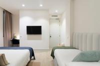 Postel nebo postele na pokoji v ubytování Prado Rooms 46 - Darya Living