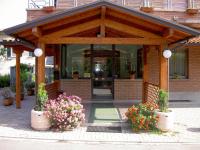 Fasada lub wejście do obiektu Hotel La Maddalena