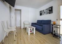 A seating area at Apartamentos President 3ºD