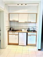 Kuchyňa alebo kuchynka v ubytovaní Villa Alexia - APARTMENT CORAL - Puerto Pollensa