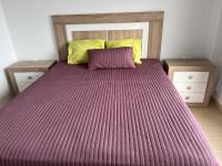Posteľ alebo postele v izbe v ubytovaní APARTMENT SOL CARIHUELA TORREMOLINOS