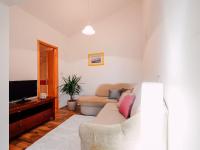 Posedenie v ubytovaní Lovely apartment with swimming pool
