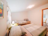 Posteľ alebo postele v izbe v ubytovaní Lovely apartment with swimming pool