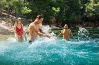 Hostia v ubytovaní PLACES Hvar Hotel by Valamar