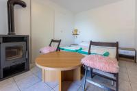 Posedenie v ubytovaní Apartmani Azur