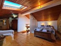 Łóżko lub łóżka w pokoju w obiekcie House Letizia 2147