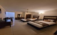 Ras Dika Hotelにあるベッド