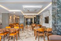 Khu vực ghế ngồi tại Arsi Paradise Beach Hotel