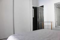 Postel nebo postele na pokoji v ubytování Villa Bennu Lujo y Confort Calpe Centro playa