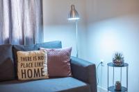 Posedenie v ubytovaní Erythros Boutique Suite By Cloudkeys