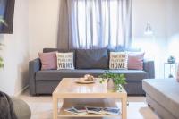 Posedenie v ubytovaní Erythros Boutique Suite By Cloudkeys
