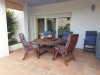 Posezení v ubytování Casitamar frontline beach house rental Casares Costa near Estepona