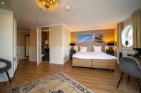 Een bed of bedden in een kamer bij Fletcher Hotel-Restaurant Arion-Vlissingen