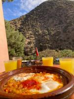 Γενική θέα στο βουνό ή θέα στο βουνό από  αυτό το ξενοδοχείο