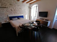 Posteľ alebo postele v izbe v ubytovaní Glamour apartment sea view