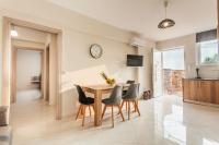 Kuchyň nebo kuchyňský kout v ubytování Kelly's Sunset Apartment 1 Κalamata