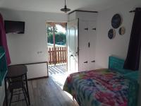 A bed or beds in a room at Cortijo Los Flamencos