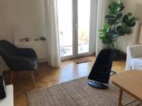 A seating area at Sea & City views, Aspa’s apartment