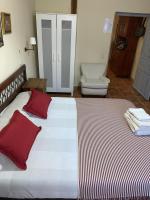 Postel nebo postele na pokoji v ubytování Casa rural Laguna Herrera