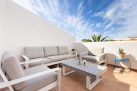 Posezení v ubytování ALCALA Perfect Stay by Sunkeyrents