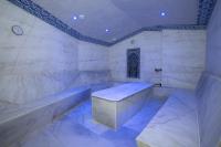 Kúpeľňa v ubytovaní APLEND Wellness Hotel Borovica